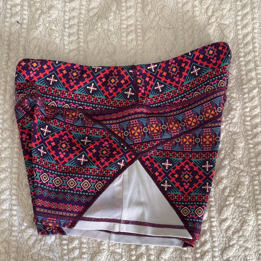 Born Primitive Multicolor Patterned Athletic Shor… - image 4